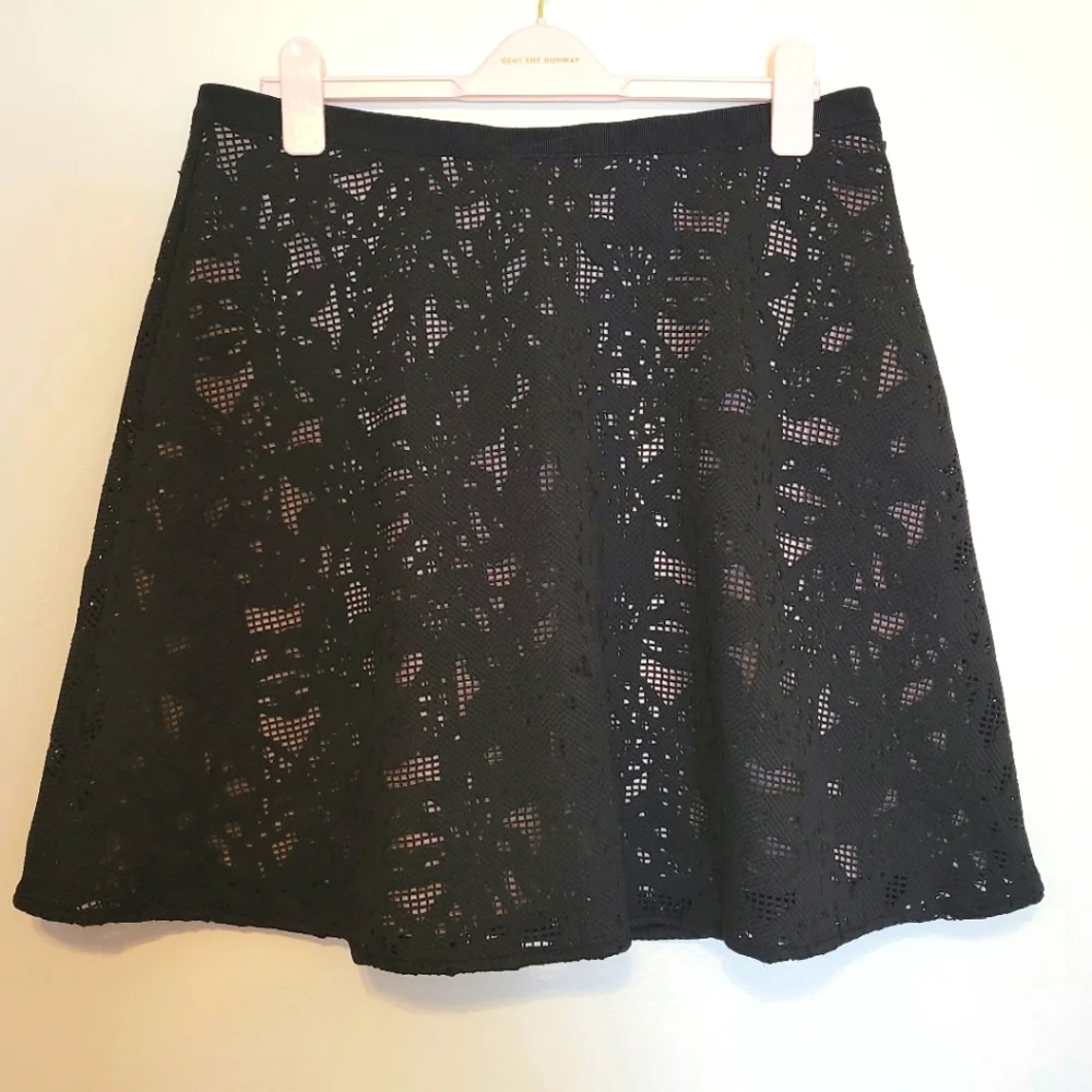 Nwt Ann Taylor black laser cut lace skirt